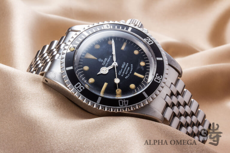 チュードル　TUDOR  オイスター1時位置の点々はシミでしょうか