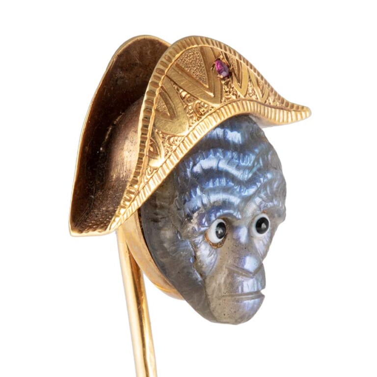 アンティーク モンキーナポレオン　ピンブローチ　ラブラドライト